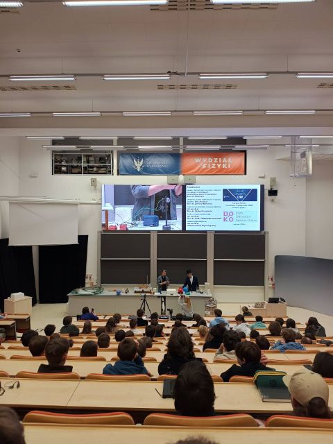 Klasy informatyczne ALO na Wydziale Fizyki UW