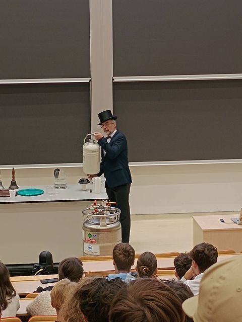 Klasy informatyczne ALO na Wydziale Fizyki UW