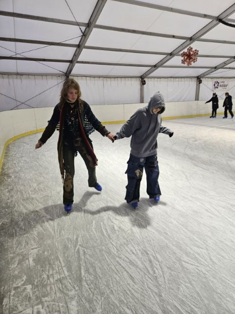 Klasy trzecie na łyżwach