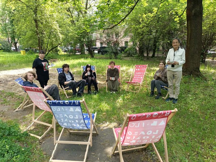 Gość z Japonii - przygotowania do Święta Szkoły